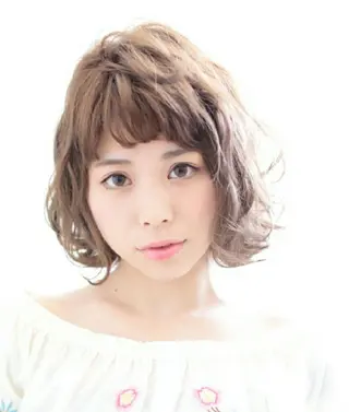 ミディアム カラー パーマ 須賀 一美のヘアスタイル