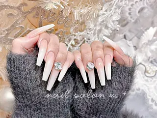 ネイル ✨Nailsalon Vi+✨のネイルデザイン