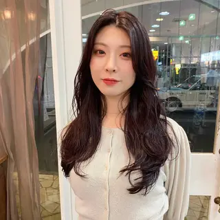 ロング ウルフ/レイヤー /パーマ ナユタのヘアスタイル