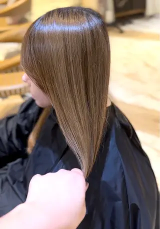 セミロング ブリーチなしダブル カラー縮毛矯正 下野のヘアスタイル