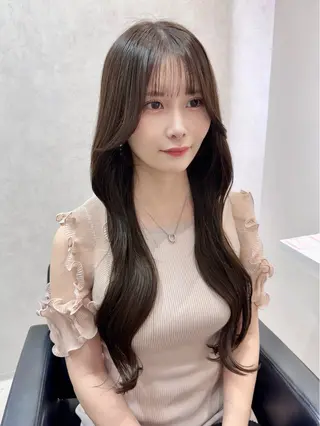 ロング カラー レイヤーカット 韓国🇰🇷EMIのヘアスタイル