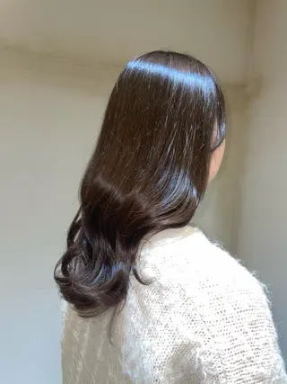 カラー 長谷 若奈のヘアスタイル