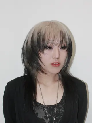 カラー 原宿//-KOKO- MOENOのヘアスタイル