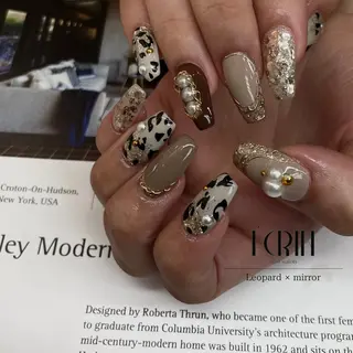 ロング écrin所属・kouno megumiのネイルデザイン