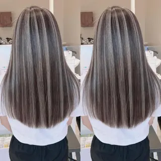 ロング カラー オフホワイトアンドなんば所属・福西 洋斗のヘアスタイル