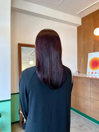 セミロング LOBBY HIMERIのヘアスタイル