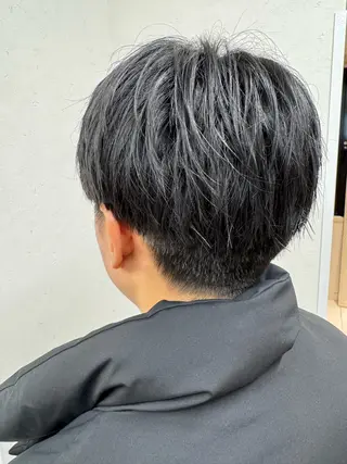 ショート メンズ パーマ/ハイトーン /吉田眞のヘアスタイル