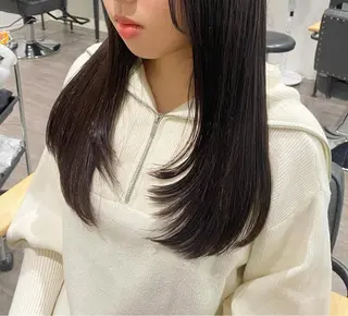 ロング カラー 生尾 虹水のヘアスタイル