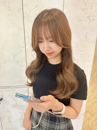 ロング カラー ヘアアレンジ Akane レイヤー/艶カラーのヘアスタイル