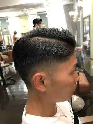 ショート 竹下 了史のヘアスタイル