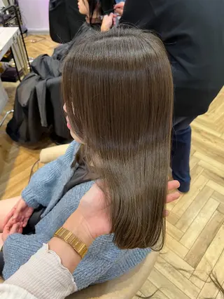 セミロング カラー 🎀韓国レイヤー🎀 顔周り　とばみかのヘアスタイル