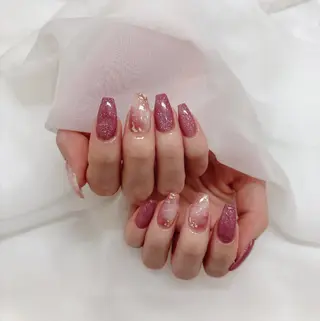 ネイル Raviy大阪店所属・hawa ♡のネイルデザイン