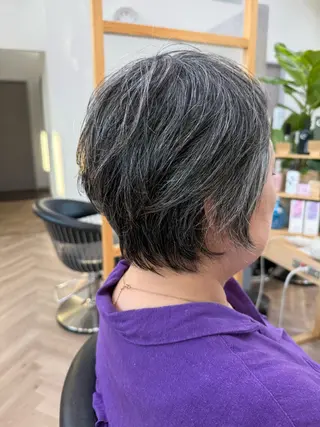 ショート minagawa yumiのヘアスタイル