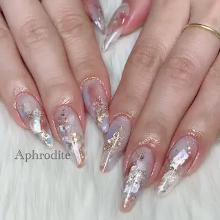 ネイル Aphrodite パラジェル認定サロンのネイルデザイン