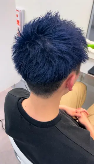 カラー メンズ カラー＆ブリーチ特化 ジェミニ メンズ瀬田のヘアスタイル
