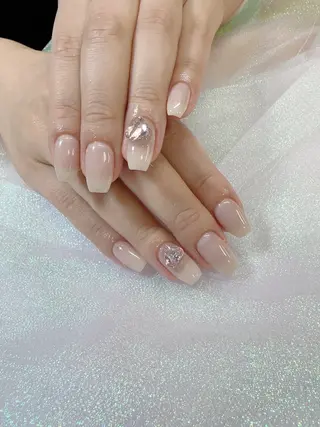 ネイル Hey🌈NAIL 長さ出し専門店のネイルデザイン