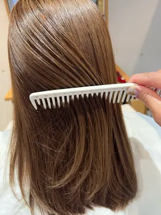 ロング カラー ブルームヘアデザイン かこ。のヘアスタイル