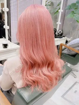 ロング カラー 𝐍𝐚𝐧𝐚{ 原宿/ハイトーン🫧のヘアスタイル