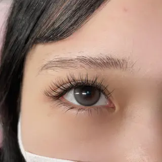 マツエク・マツパ なつ みのマツエク・マツパデザイン