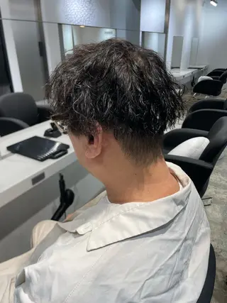 メンズ 髪質改善/艶カラー Hiroakiのヘアスタイル