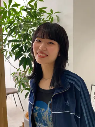 ミディアム カラー noa/ 渋谷のヘアスタイル