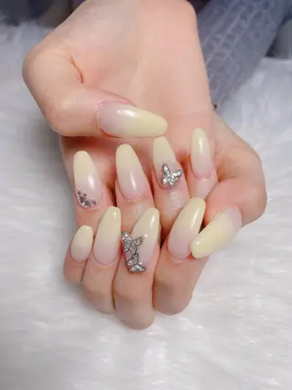 ネイル MiKi Nai池袋 長さだし得意のネイルデザイン