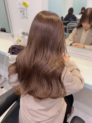 セミロング カラー 🥞ベージュ系カラー 【すずきりほ】🥞のヘアスタイル