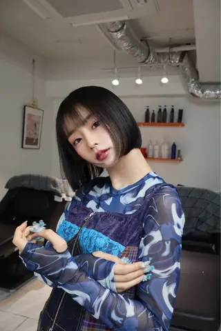 ミディアム レイヤーカット /ハイトーンchaoのヘアスタイル