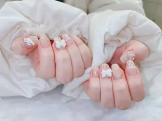 ネイル RAY＋beauty 豊田丸山　小島あいののネイルデザイン