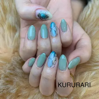 ネイル KURURARI NAILのネイルデザイン