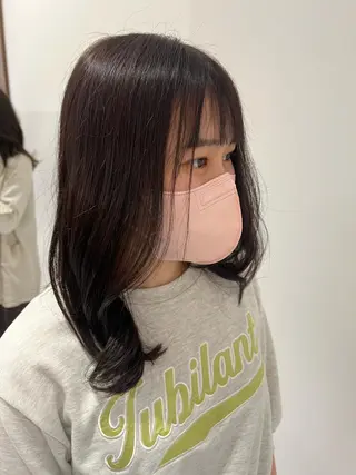 セミロング カラー パーマ アイブロウ 浦﨑 笑美里のヘアスタイル