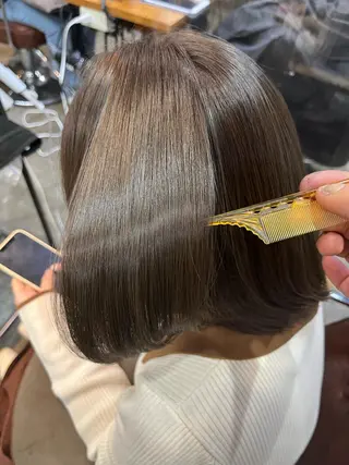 セミロング カラー パーマ ヘアアレンジ メンズ キッズ ネイル マツエク・マツパ アイブロウ 髪質改善✨ハツメイ オグ✂️のヘアスタイル