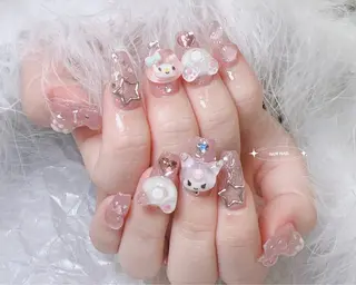 ネイル RINA 🤍のネイルデザイン