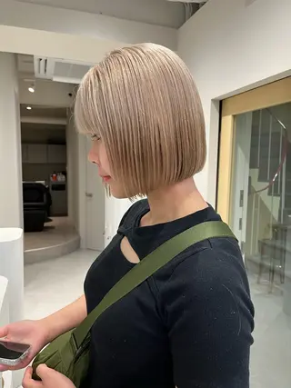 ショート ハイトーン/メンズ/ ボブ RINのヘアスタイル