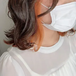 ミディアム ﾖｼﾅｶﾞﾏﾕ🦕 髪質改善艶カラーのヘアスタイル