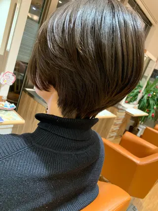 ショート カラー 髪質改善美容室Lust所属・美容室Lust💚 嶋崎 鷹のヘアスタイル