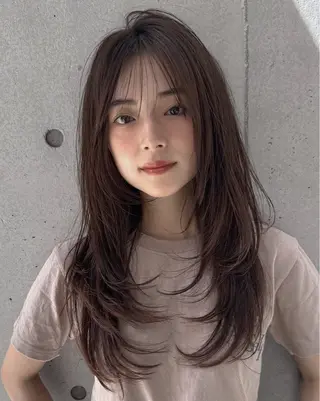 ミディアム TERU ADACHIのヘアスタイル
