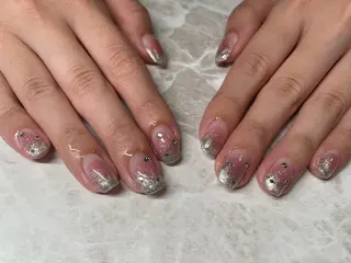 ネイル Roi〈ロワ〉 Minakoのネイルデザイン