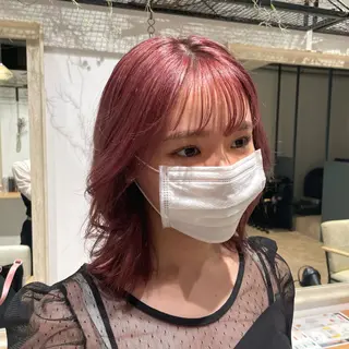 ミディアム ハイトーン🦄ネイル 💞のぶちのネイルデザイン