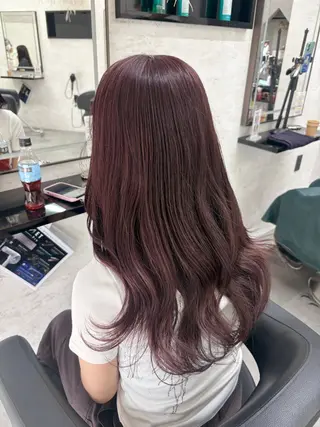 ロング カラー ブリーチなしカラー レイヤーカットのヘアスタイル
