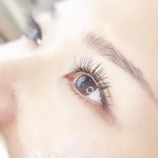 マツエク・マツパ Beauty salon STELLA所属・STELLA 大西南帆のマツエク・マツパデザイン