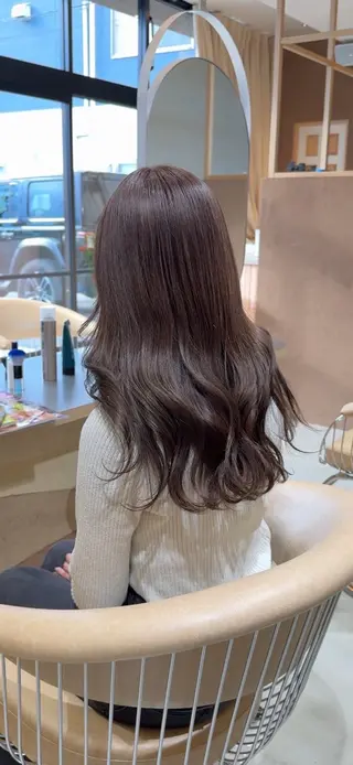 ロング カラー La fith hair ruu.所属・lafithhair ruu.南本庄のヘアスタイル