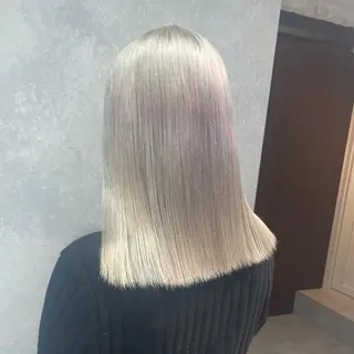 ミディアム カラー LUANA/千種 さなのヘアスタイル