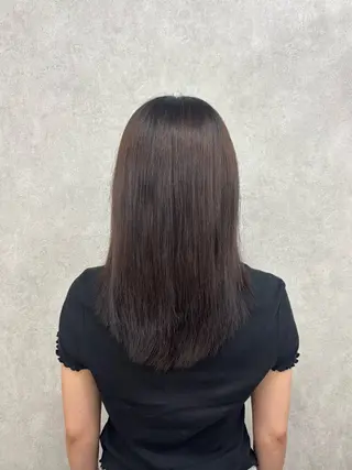 セミロング カラー 倉澤 愛理のヘアスタイル