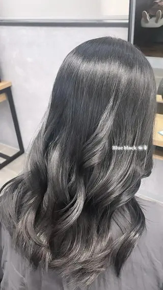 セミロング カラー 🪡 KIMU🪡🎀のヘアスタイル