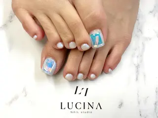 ネイル 新橋 ルキナ スタッフのネイルデザイン