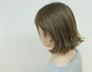 ショート 透明感ハイライト◎ 伊藤夏海のヘアスタイル