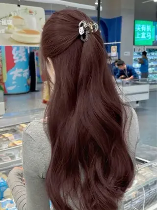 ロング カラー トレンド暖色ヘア♥️ miu♥️のヘアスタイル
