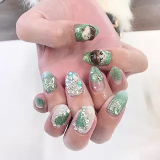 ネイル Kira-ra所属・Kira-ra💎 KIRARIのネイルデザイン