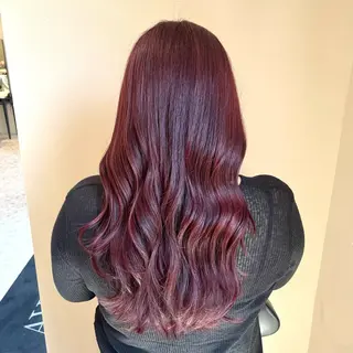 セミロング AVANCE.JR和歌山店所属・岡本 彩香のヘアスタイル